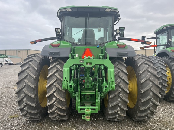 2022 John Deere 8R 340 Tractor