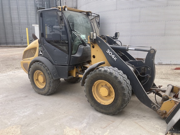 2015 John Deere 304K Compact Utility Loader