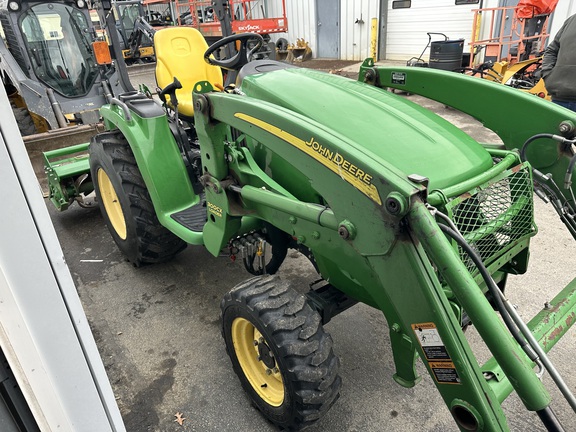 2012 John Deere 3320 Tractor Compact