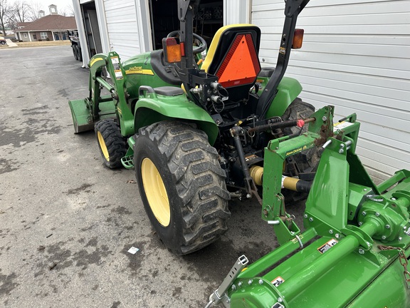 2012 John Deere 3320 Tractor Compact