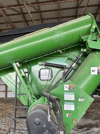 2008 Brent 1194 Grain Cart