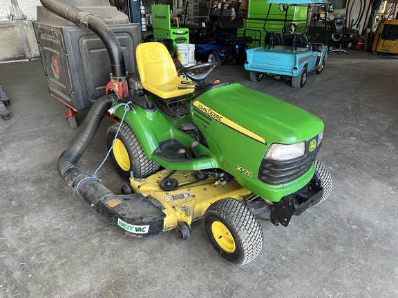 2008 John Deere X720 Garden Tractor