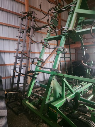 1987 John Deere 960 Field Cultivator