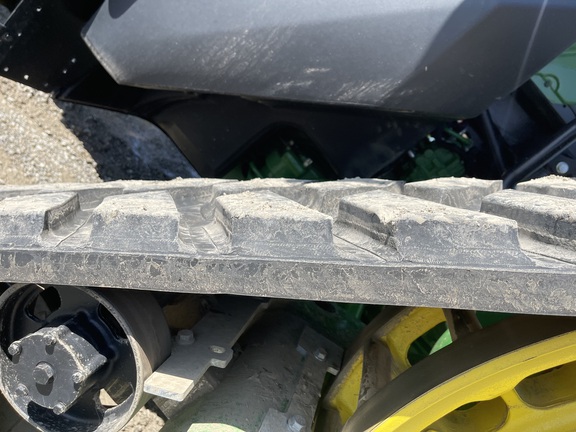 2021 John Deere 8RX 370 Tractor Rubber Track