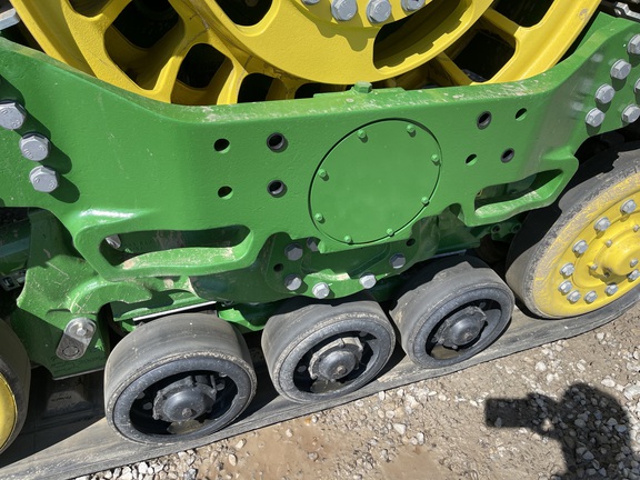 2021 John Deere 8RX 370 Tractor Rubber Track