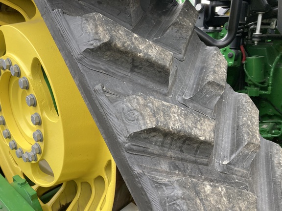 2021 John Deere 8RX 370 Tractor Rubber Track