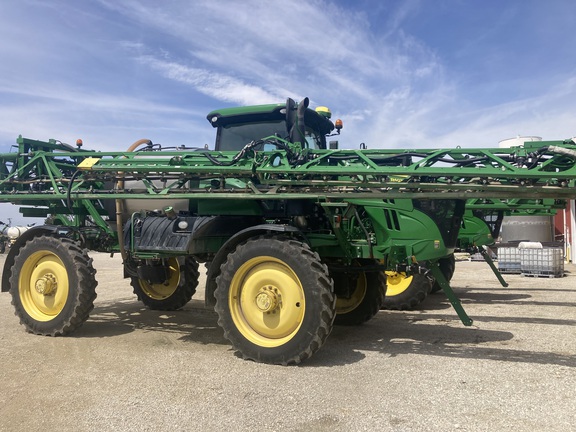 2017 John Deere R4038 Sprayer/High Clearance