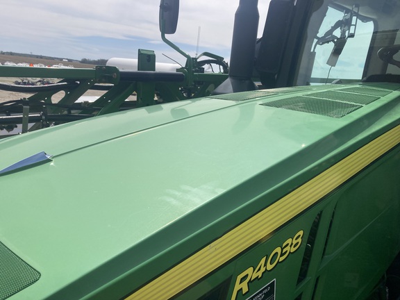 2017 John Deere R4038 Sprayer/High Clearance