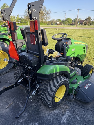 2018 John Deere 1025R Tractor Compact