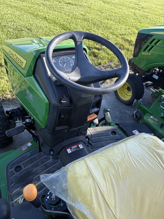 2018 John Deere 1025R Tractor Compact