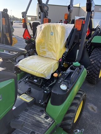 2018 John Deere 1025R Tractor Compact