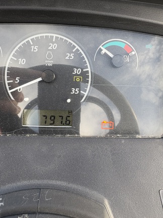 2018 John Deere 1025R Tractor Compact