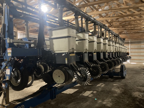 Kinze 3600 Planter