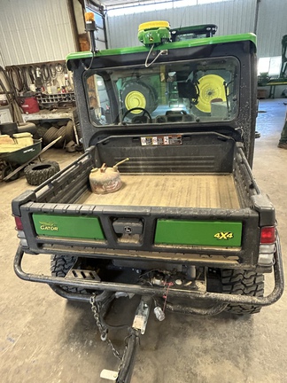 2018 John Deere XUV 835R ATV