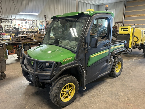 2018 John Deere XUV 835R ATV