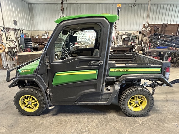 2018 John Deere XUV 835R ATV