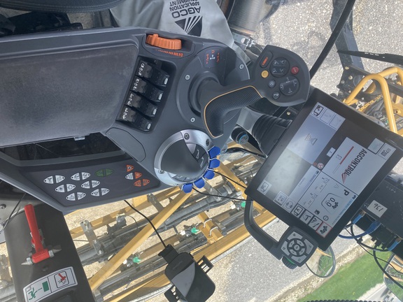 2019 AGCO 1300 Sprayer/High Clearance