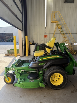 2022 John Deere Z970R Mower/Zero Turn