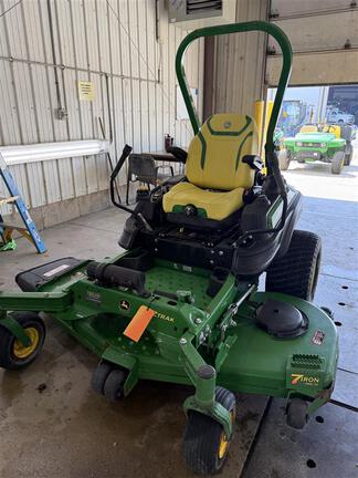 2022 John Deere Z970R Mower/Zero Turn
