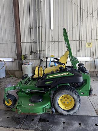 2022 John Deere Z970R Mower/Zero Turn