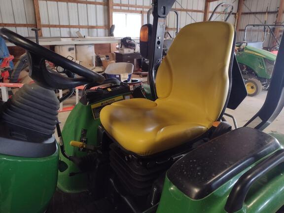 2021 John Deere 3033R Tractor Compact