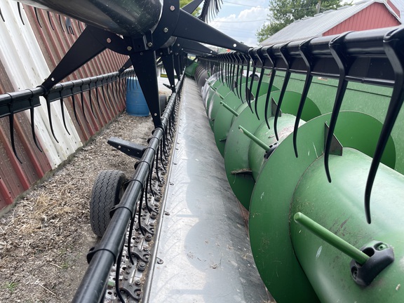 2007 John Deere 635F Header Combine