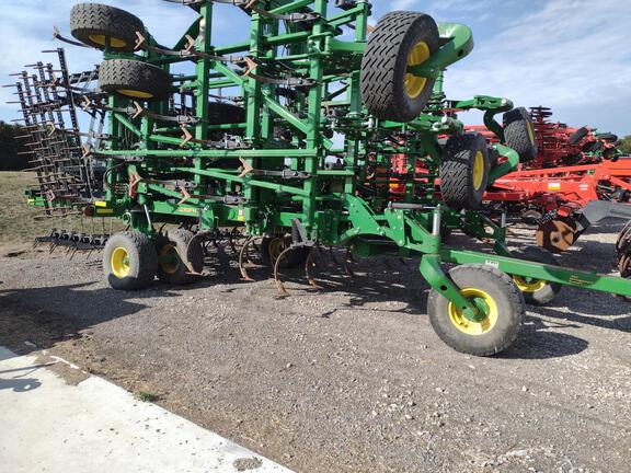 2023 John Deere 2230FH Field Cultivator