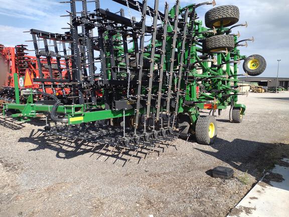 2023 John Deere 2230FH Field Cultivator