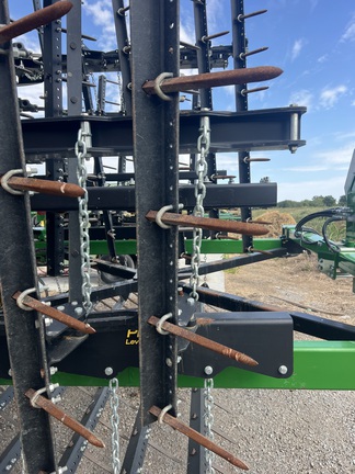 2023 John Deere 2230FH Field Cultivator