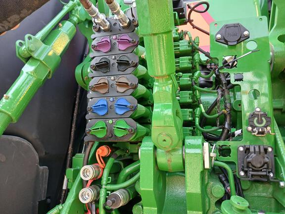 2024 John Deere 8RX 410 Tractor Rubber Track