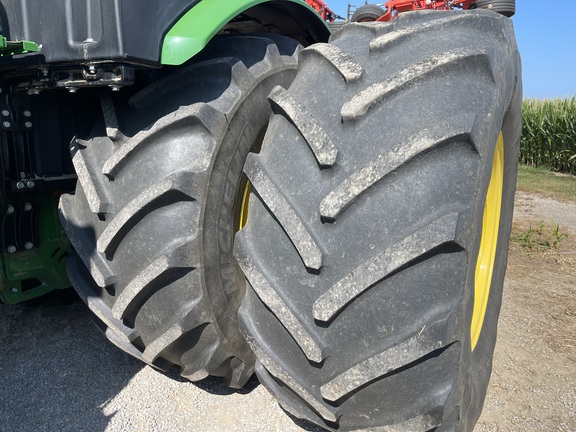 2017 John Deere 9620R Tractor 4WD