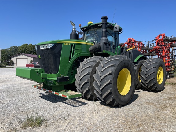 2017 John Deere 9620R Tractor 4WD