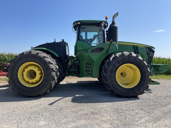 2017 John Deere 9620R Tractor 4WD