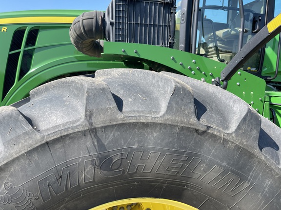 2017 John Deere 9620R Tractor 4WD