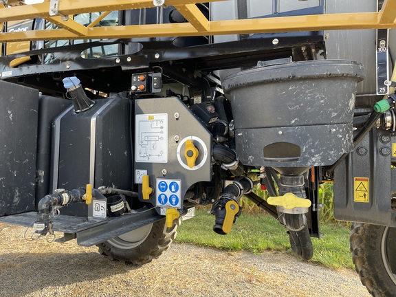 2020 RoGator RG700B Sprayer/High Clearance