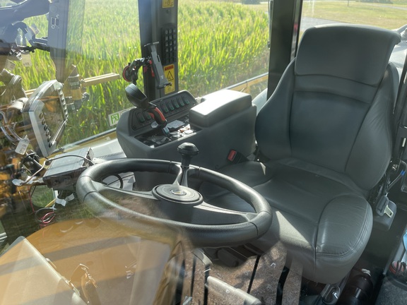 2020 RoGator RG700B Sprayer/High Clearance