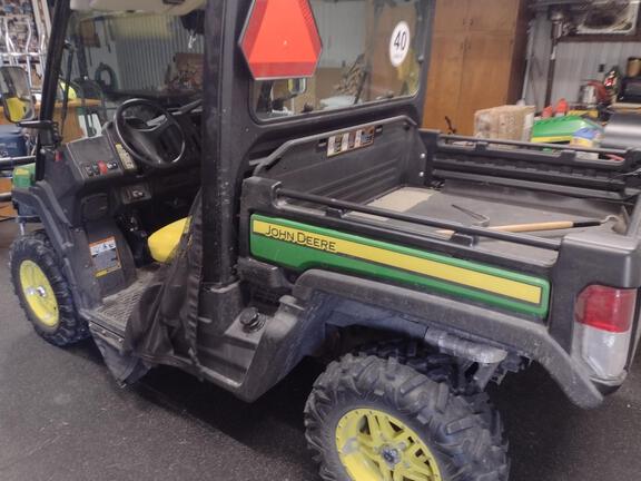 2020 John Deere XUV 835M ATV