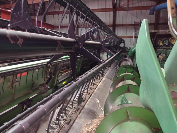 1998 John Deere 930 Header Combine