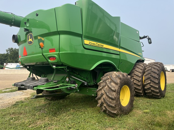 2021 John Deere S790 Combine