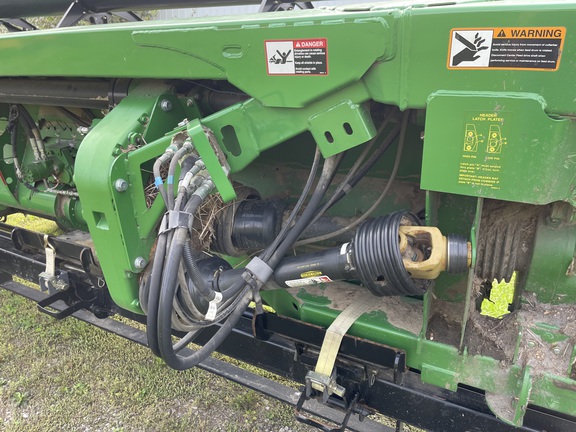 2014 John Deere 635FD Header Combine