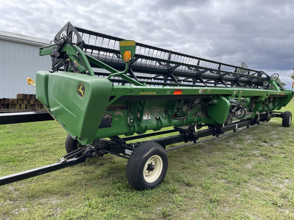 2014 John Deere 635FD Header Combine