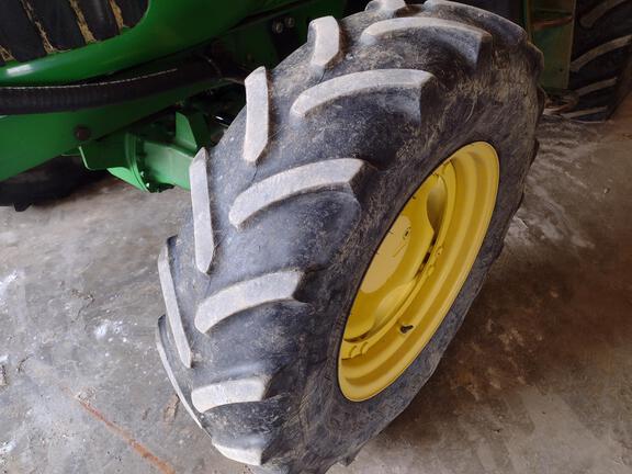 2010 John Deere 6230 Tractor