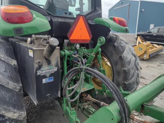 2014 John Deere 6125M Tractor