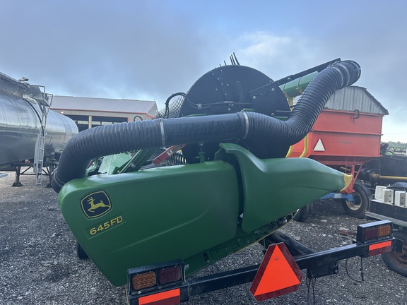 2016 John Deere 645FD Header Combine