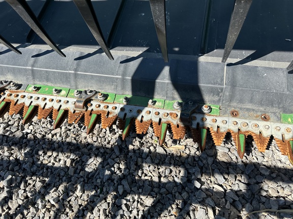 2016 John Deere 645FD Header Combine