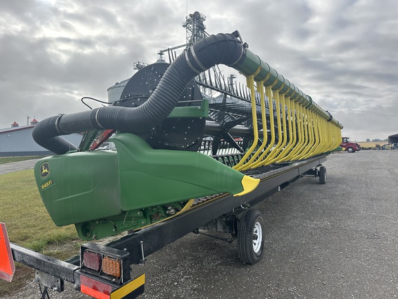 2018 John Deere 645FD Header Combine