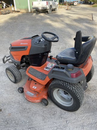 2017 Husqvarna GT 52XLS Garden Tractor