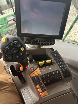 2019 John Deere S790 Combine