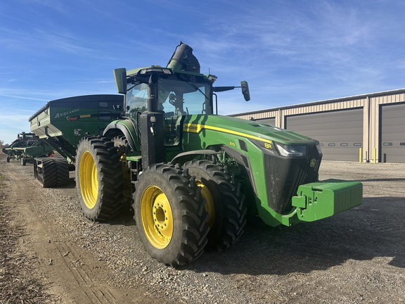 2021 John Deere 8R 370 Tractor