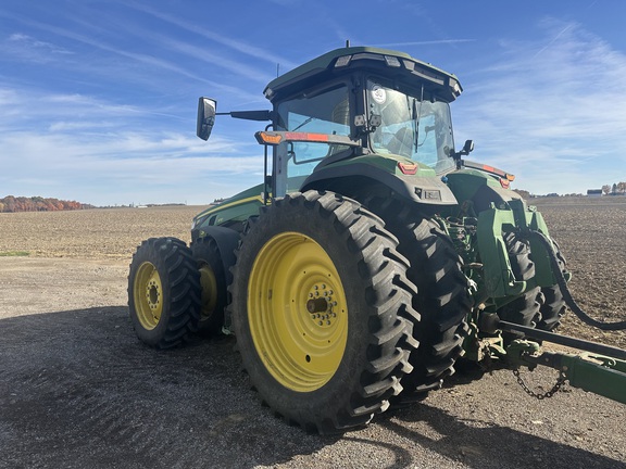 2021 John Deere 8R 370 Tractor